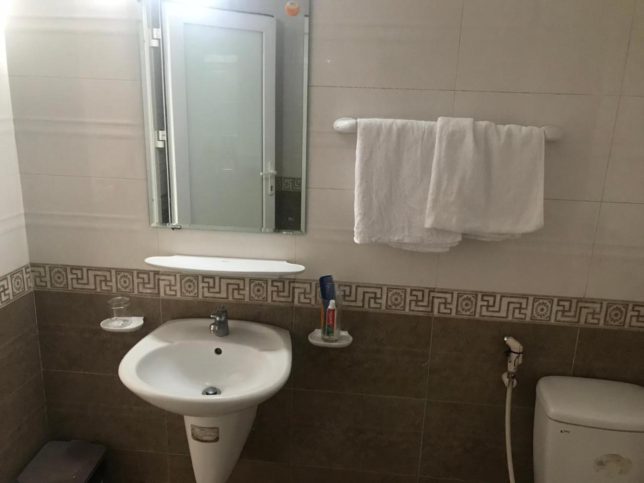 Hoanglong Otel Hanoi Dış mekan fotoğraf