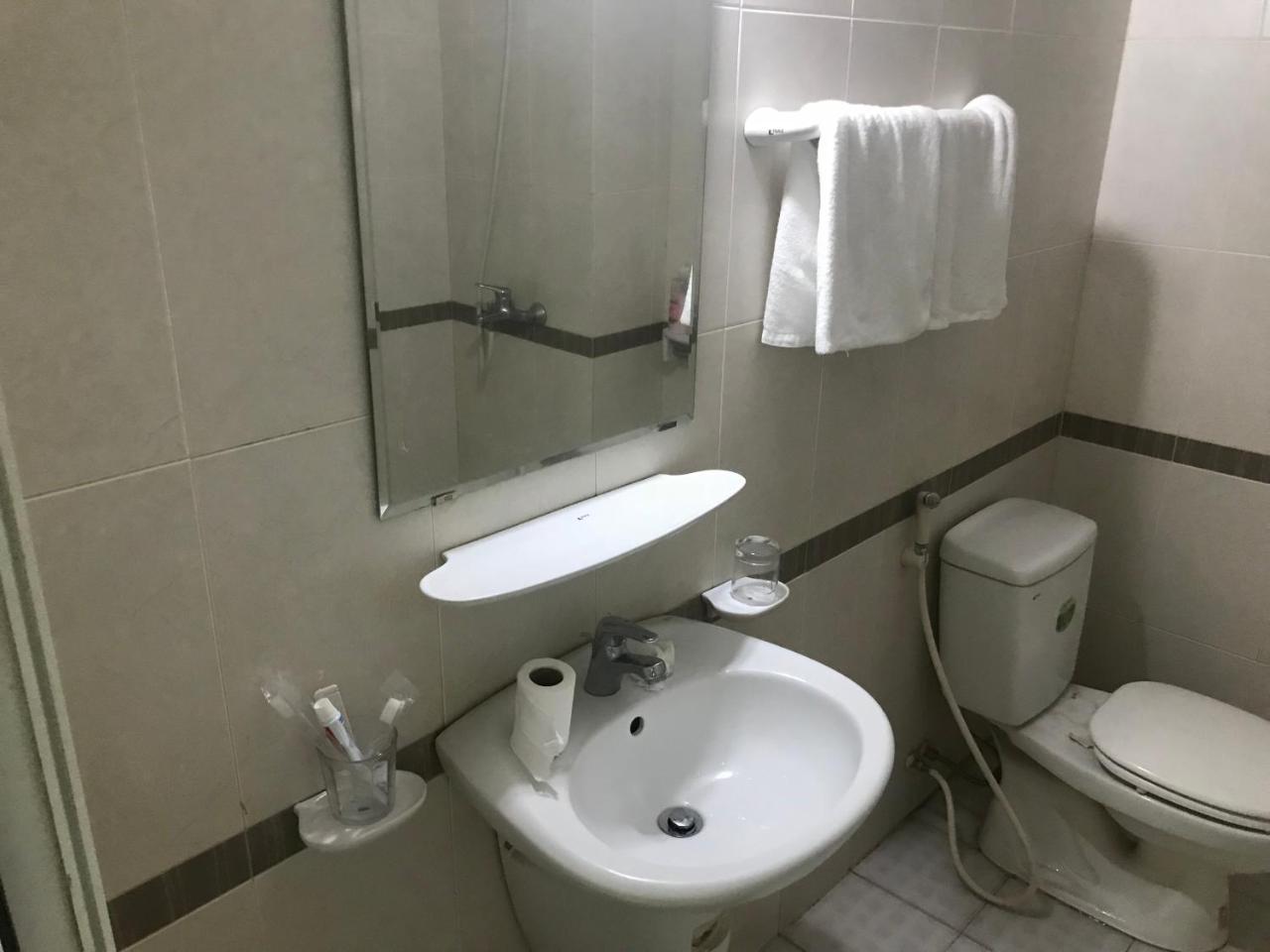 Hoanglong Otel Hanoi Dış mekan fotoğraf