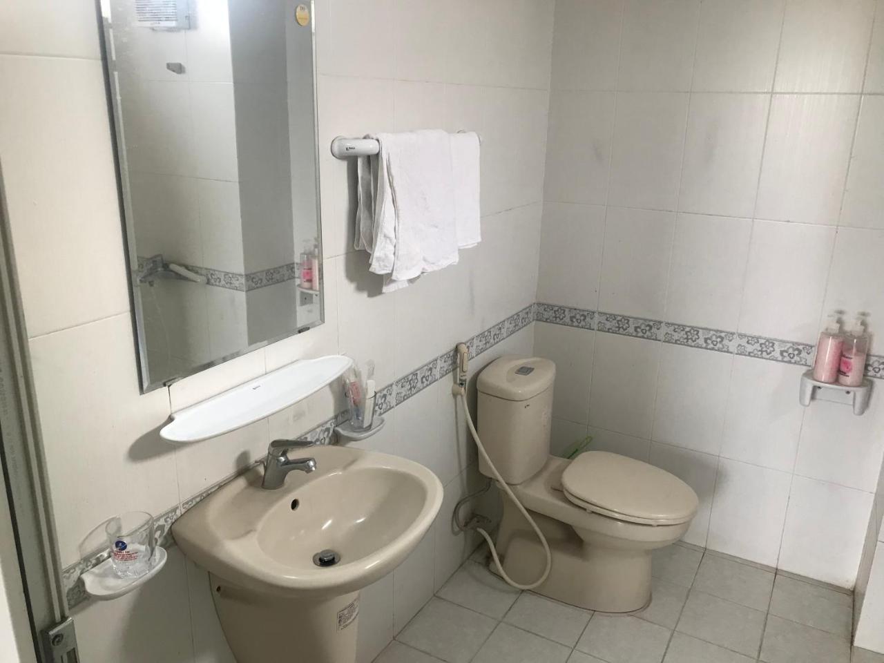 Hoanglong Otel Hanoi Dış mekan fotoğraf